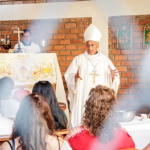 Monseñor Guillermo Elías visitó Centro Penintenciario Virgen de Fátima