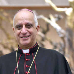 Monseñor Fisichella: «Mantener vivo el anuncio del Evangelio a través del encuentro»