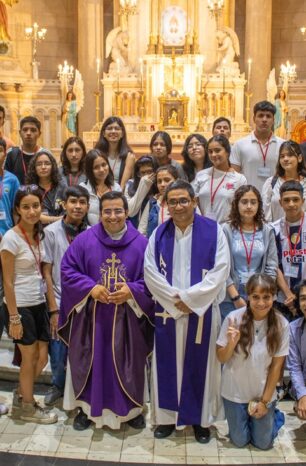 Cruz de los Jóvenes de Lima: Peregrinaje en la Vicaría III