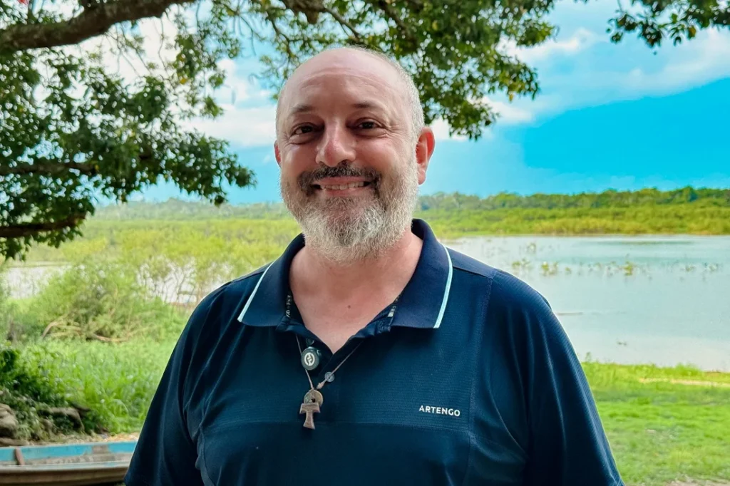 Padre Lucca Zanta, coordinador del viaje papal en Pucallpa.
